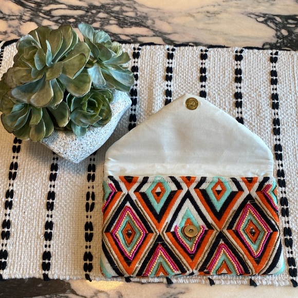 🥰🥰UPCYCLED VERSACE-inspired design - Picture 6 of 11